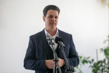 Lemondott a szegedi Fidesz elnöke, miután „értesült róla”, hogy körözik