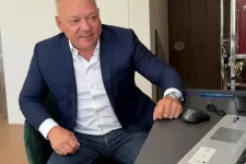 Balogh Levente online mégis tartott előadást Erdélyben, miután fenyegetések miatt lemondta személyes turnéját