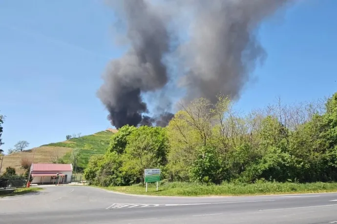 Akkora tűz volt egy hulladékfeldolgozó telepen Nagykanizsánál, hogy fél napig oltották