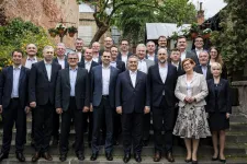 Kis sokszorosan magyar történet