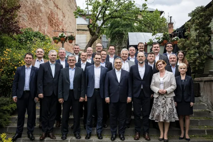 Kis sokszorosan magyar történet