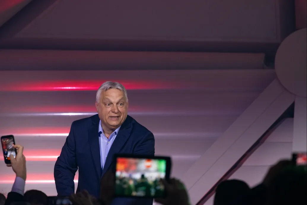 A leköszönő kormány szerint Orbán csak a vb-re utazik az Egyesült Államokba, nem hosszabb időre