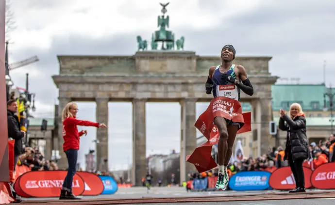 Sawe egy félmaratonon Berlinben 2023-ban – Fotó: Andreas Gora / picture alliance / Getty Images