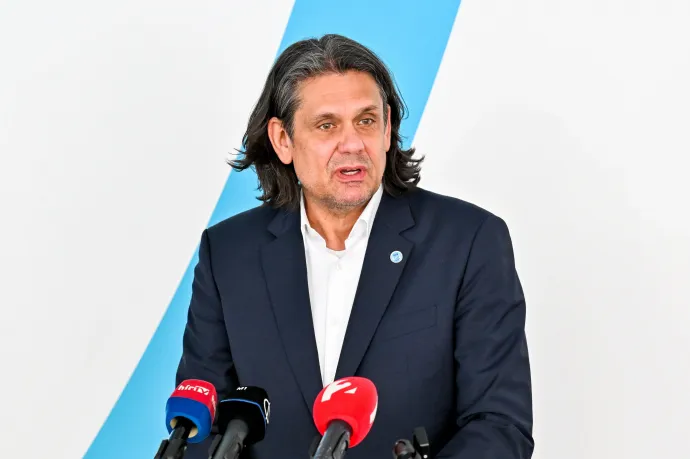 Kikérték Deutsch Tamás mentelmi jogát az Európai Parlamenttől