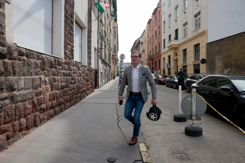 Orbán felajánlotta lemondását a Fidesz elnökségnek, de nem fogadták el