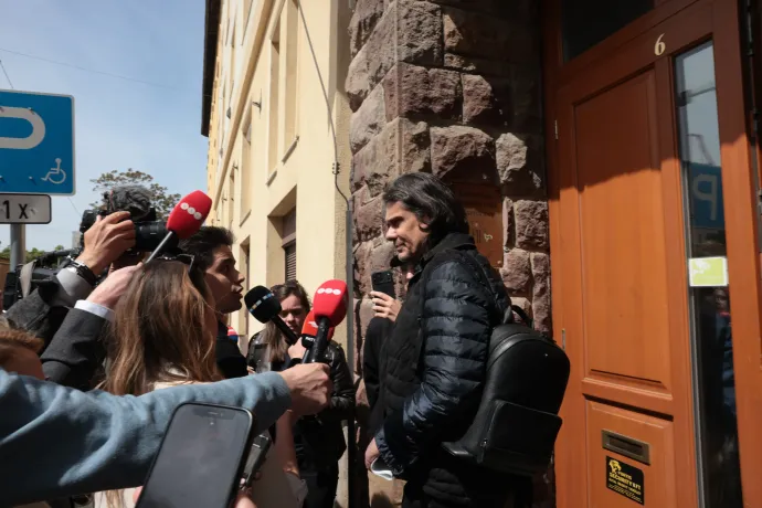 Pócs János, Kövér László, Bánki Erik és Deutsch Tamás a megbeszélés után – Fotó: Hevesi-Szabó Lujza / Telex