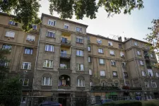 Lelassult a lakáspiac, tovább tart eladni a használt ingatlanokat