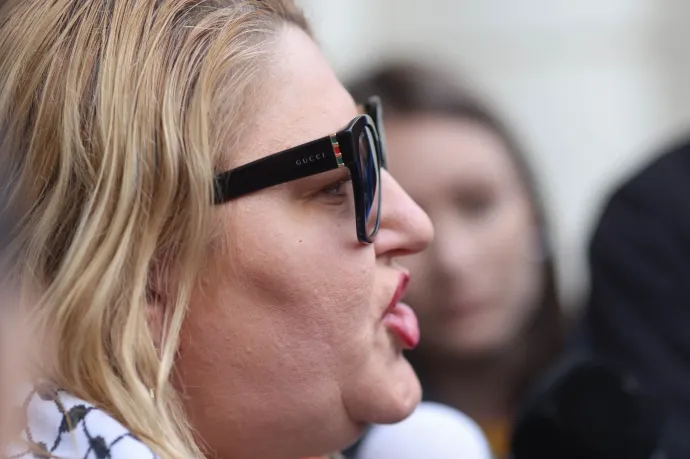 Az Európai Parlament megszavazta Diana Șoșoacă mentelmi jogának felfüggesztését