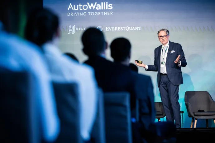 A blue chip kerekasztal és Müllner Zsolt előadása – Fotó: Stiller Ákos