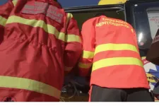 Hét perc alatt, a nyílt utcán varrta össze egy férfi szívét az Onkológiai Intézet légimentős főorvosa