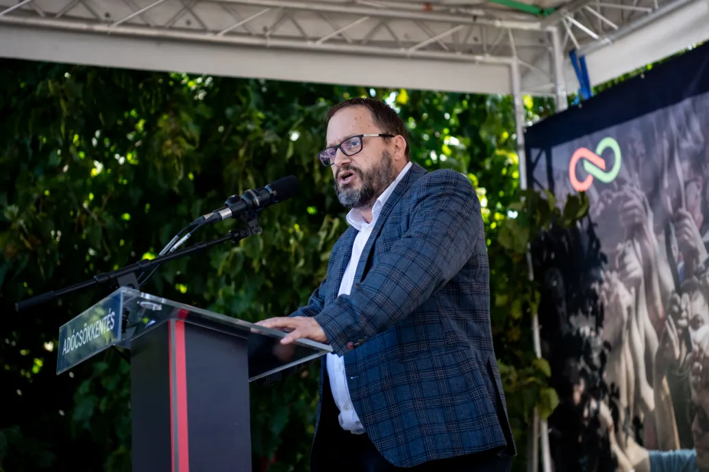 Gőzerővel zajlik az átadás-átvétel az NGM-ben, több leendő miniszter is tárgyal