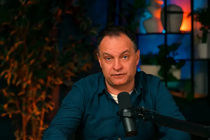 RMDSZ-es politikus működtette az erdélyi Megafont: Portik Vilmos most visszavonulót fújna a Transzilvánnál