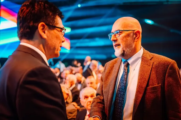 Kelemen Hunor és Zsigmond Barna Pál a Fidesz kampányindítóján Budapesten. A fotót a Transzilván osztotta meg – Forrás: Transzilván / Facebook