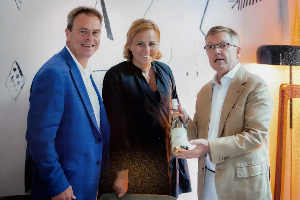 „Nagyon mérges vagyok Matolcsy úrra” – a kecskeméti egyetemi alapítvány új elnöke hasznos idiótákról és több mint 100 milliárd forintnyi pénz kilapátolásáról beszélt