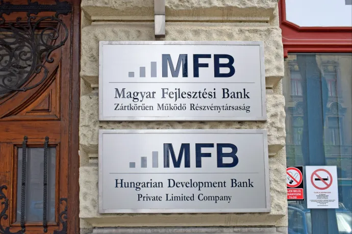 A Transparency szerint minden korábbi becslésnél több, 2645 milliárd forintnyi állami befektetés folyt tőkealapokba