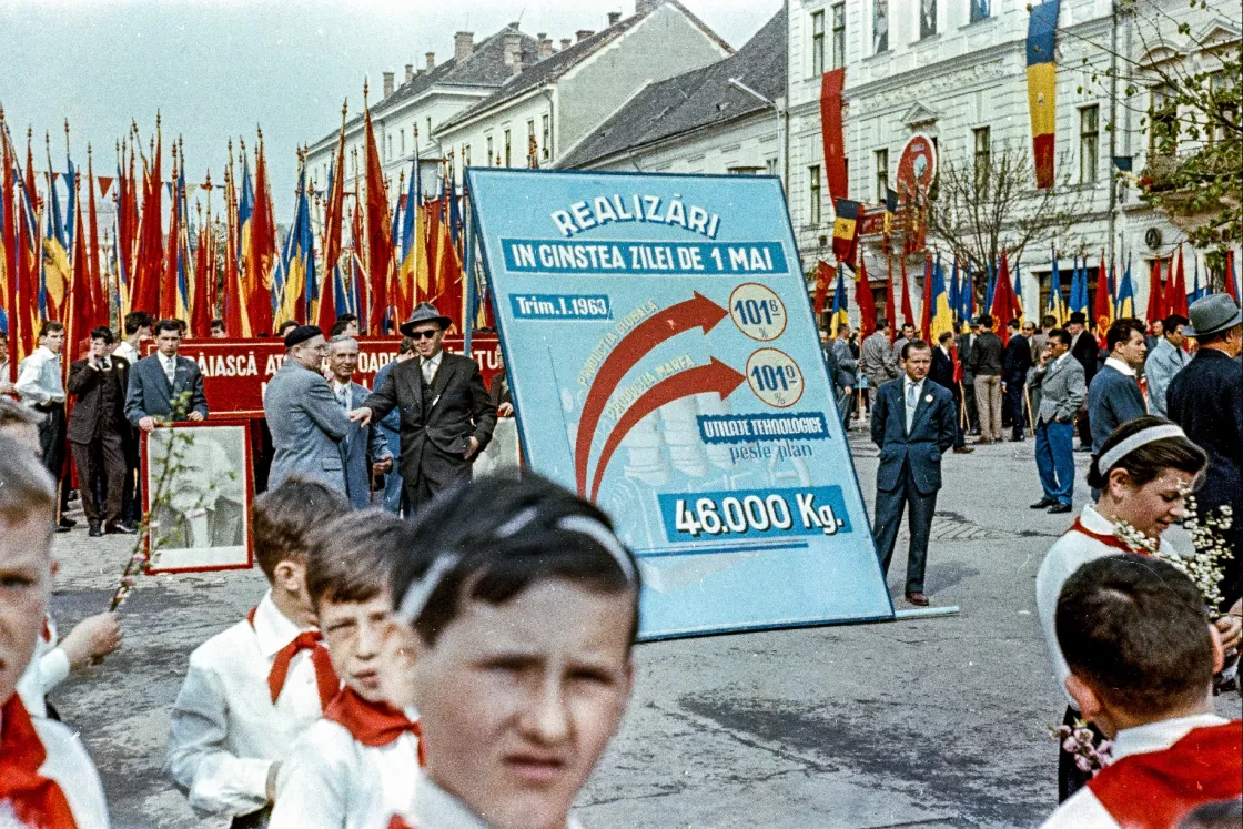 Propaganda és családi idill – egy 1963-as május elseje Kolozsvárról