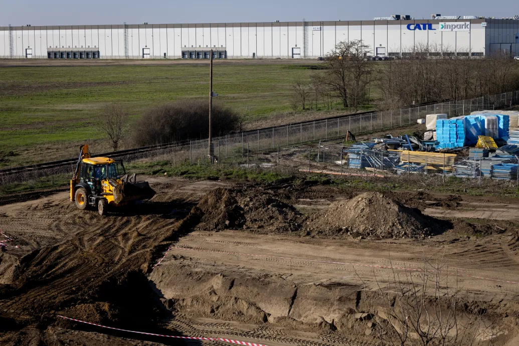 A Tisza Párt újranyitná a 106-os vasútvonalat Debrecennél