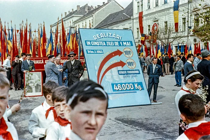 Propaganda és családi idill – egy 1963-as május elseje Kolozsvárról