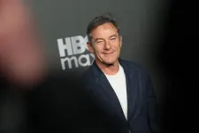 Hollywoodi film készül Örkény Tóték című kisregényéből, a Fehér Lótusz sztárja lesz az egyik főszereplő
