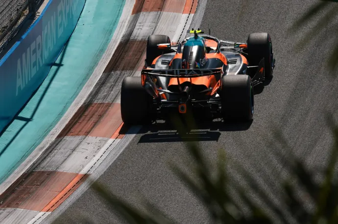 Vihar fenyeget, ezért három órával előbb rajtol a miami F1-futam