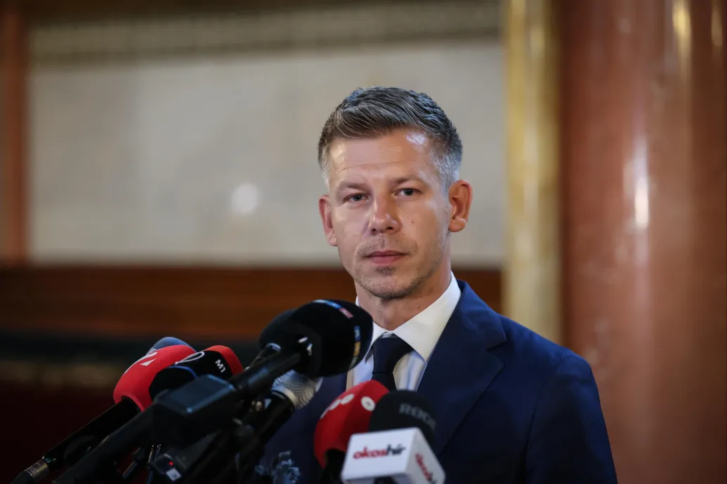 Magyar Péter udvariatlannak tartja, hogy Karácsony Gergely a Tisza Párt rendezvénye előtti estére szervez bulit