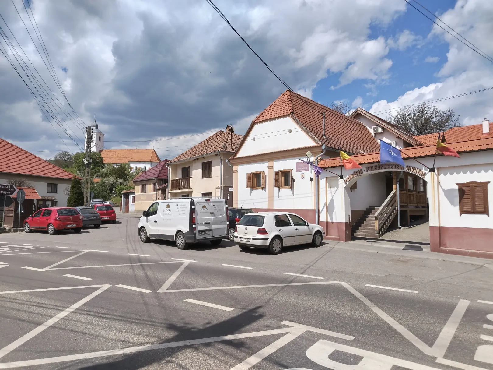 A községháza – Fotó: Tőkés Hunor / Transtelex