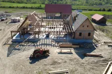 Megnéztük, mire költ 1,6 milliárd forint magyar állami pénzt egy székely falu