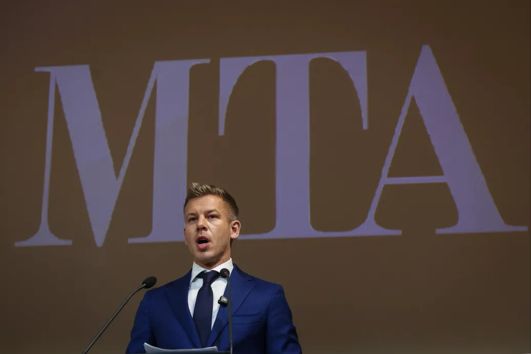 Magyar Péter az MTA-n: Kialakítjuk azt a kutatóhálózati modellt, ami hosszú távon biztosítja a működést