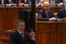 Hat képviselő, aki aláírta a bizalmatlansági indítványt, már biztosan nem szavazza meg azt