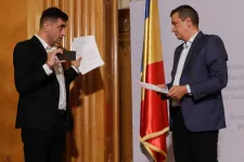 Az EU is aggódik a román kormányválság miatt
