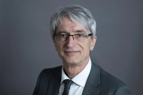 Pósfai Mihály lett a Magyar Tudományos Akadémia új elnöke