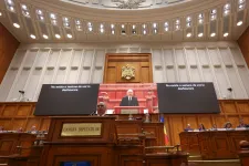 Bolojan szerint olyan az állam, mint egy törött csővel működtetett távfűtés