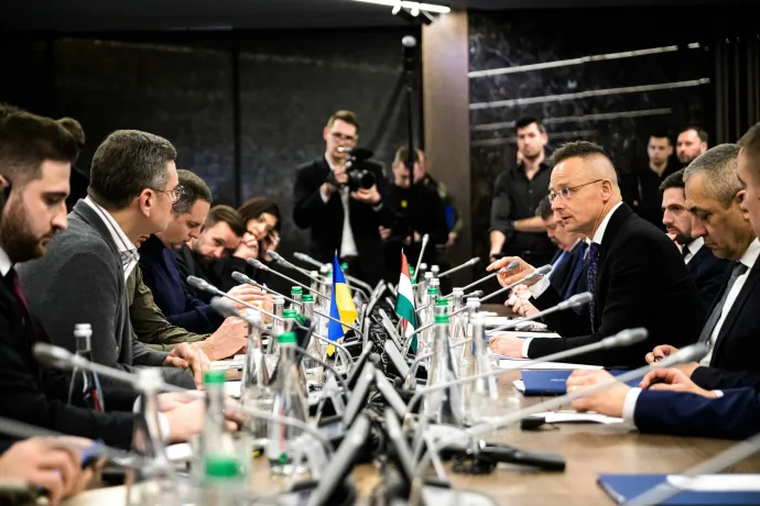 Szijjártó Péter külgazdasági és külügyminiszter és Dmitro Kuleba ukrán külügyminiszter tárgyalása Ungváron 2024. január 29-én – Fotó: Külgazdasági és Külügyminisztérium / MTI