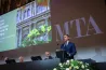 Hét éve folyamatos viharban dolgoznak a kutatók, a kormányváltással újra borulhat az egész rendszer