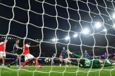 Húsz év után ismét BL-döntős az Arsenal