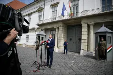 Sulyokig jutott a Mi Hazánk panasza az európai és a cigány himnuszról