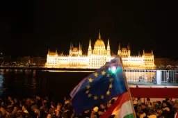 Május 9.: Örömóda és Székely himnusz