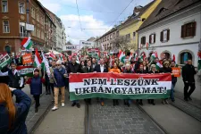 „Ez a kampány belülről is szörnyű volt” – zsarolásokról és értelmetlen pénzszórásról beszél a Fideszből kilépő miskolci önkormányzati képviselő