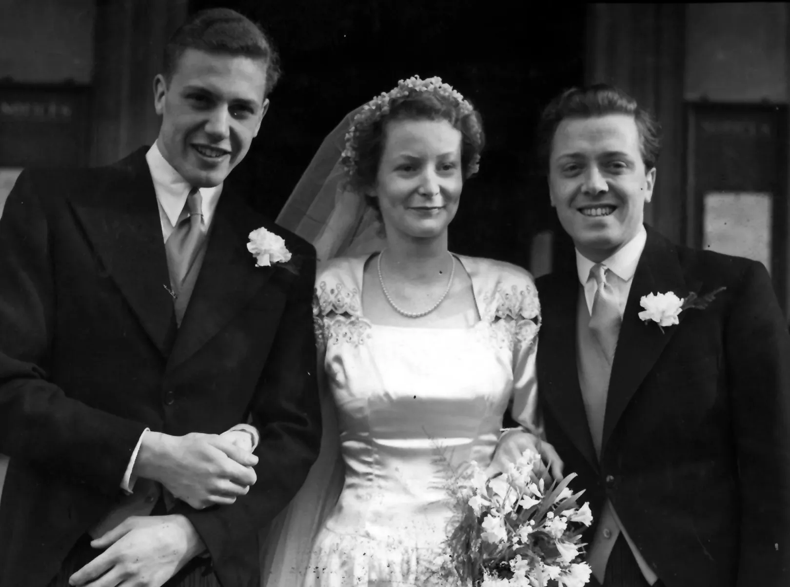 David Attenborough sógornőjével, Jane Oriellel és bátyjával, Richard Attenborough-val – Fotó: PA Images / Getty Images 