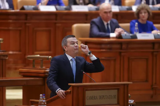 Tényleg annyira nagy ügy az állami vállalatok reformja, hogy azért meg kellett buktatni a Bolojan-kormányt?