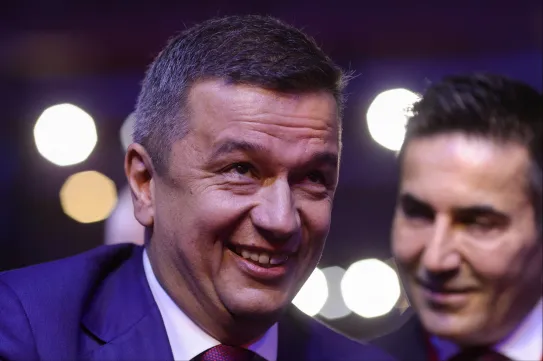Támadásba lendült a PSD: Bolojan azonnali lemondását követelik, miközben a PNL helyi vezetőit próbálják átállítani