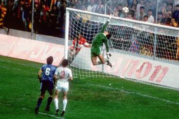 Az éles szemű diktátor a román futball legnagyobb győzelmében is kiszúrta a hibát