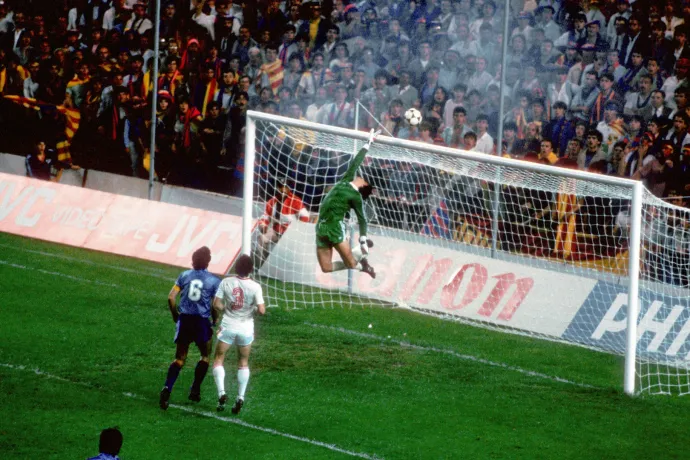 Az éles szemű diktátor a román futball legnagyobb győzelmében is kiszúrta a hibát