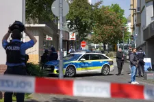 Véget ért a túszejtés a német bankfiókban, a tettesek elmenekülhettek