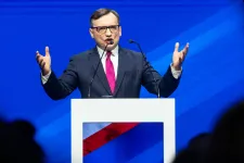 Amerikába menekült az Orbán-kormánytól menedéket kapott lengyel exminiszter