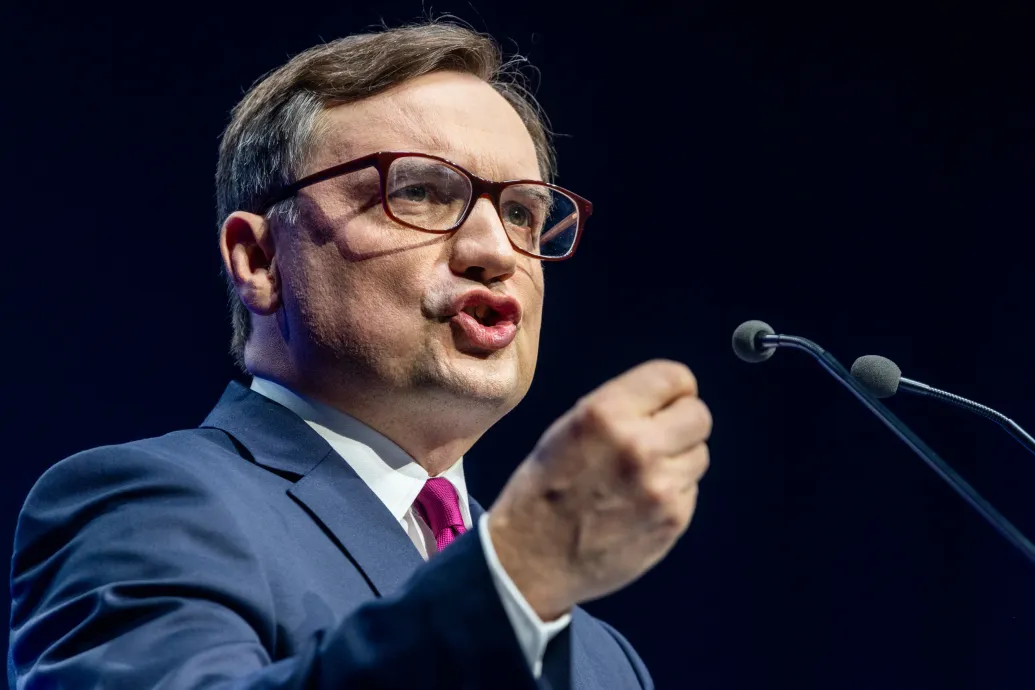 Ziobro megerősítette, hogy Amerikában van, a Magyarországtól kapott okmányával utazott oda