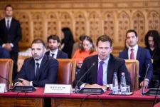 Vitézy: A vasútrombolás korát le kell zárni