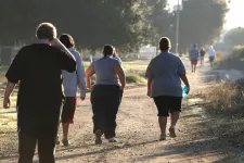 Tudósok kitudóskodták, napi hány lépést kell megtenni, hogy fogyókúra után ne kússzanak vissza a kilók