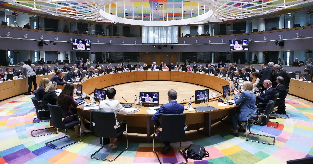 Miközben alakul az új magyar kormány, az EU egyhangúlag szankcionált izraeli...
