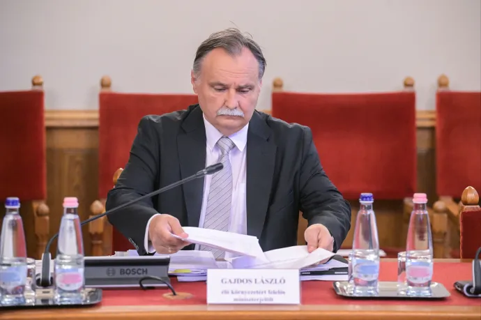 Gajdos László a szombathelyi azbesztszennyezés helyszínére látogat